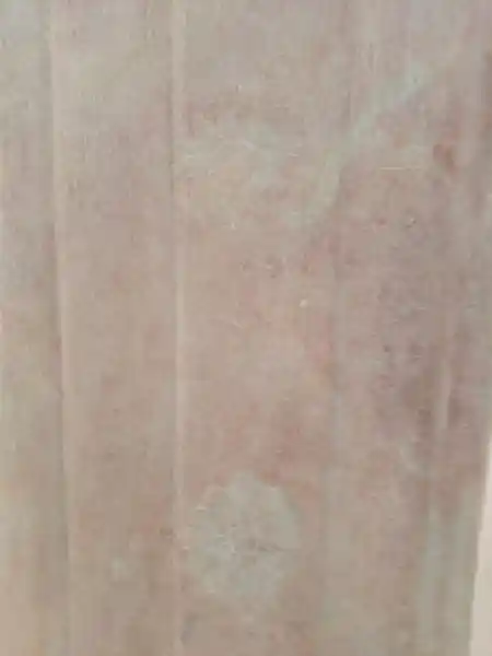 Phrasikleia Kore, Flower and star fabric detail